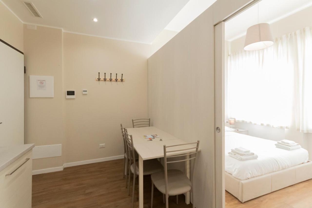 Via Torino Apartment 3 Μιλάνο Εξωτερικό φωτογραφία
